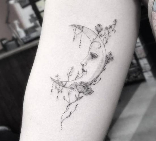 tatuaje-en-brazo-luna